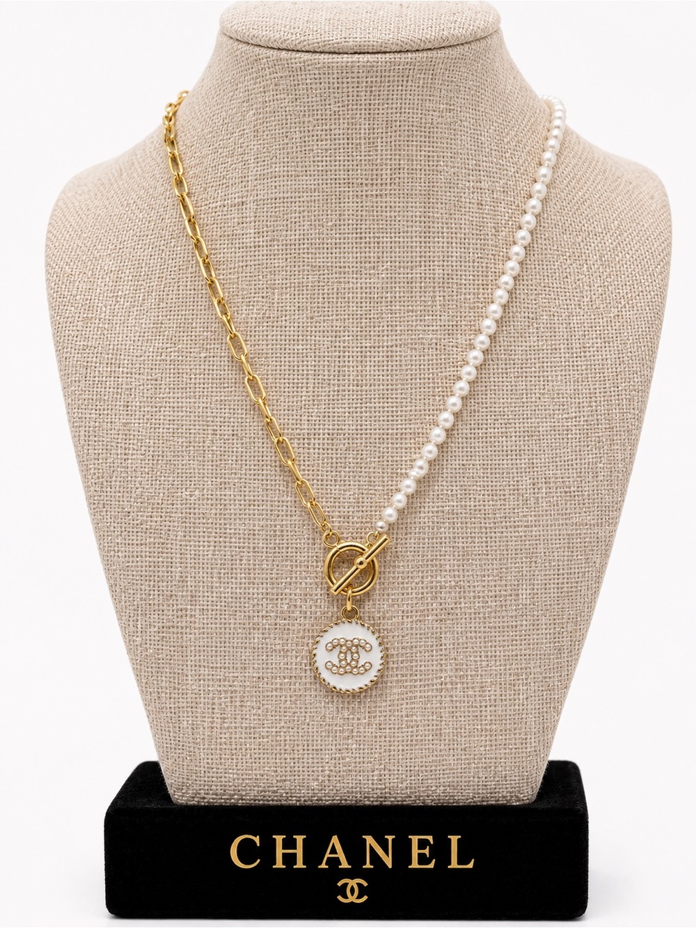 CHANEL White Pearl and Gold Chain Toggle Necklace with Logo Medallion